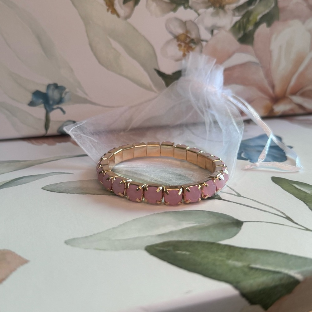 Pink and Gold Geometric Bracelet with Modern Design